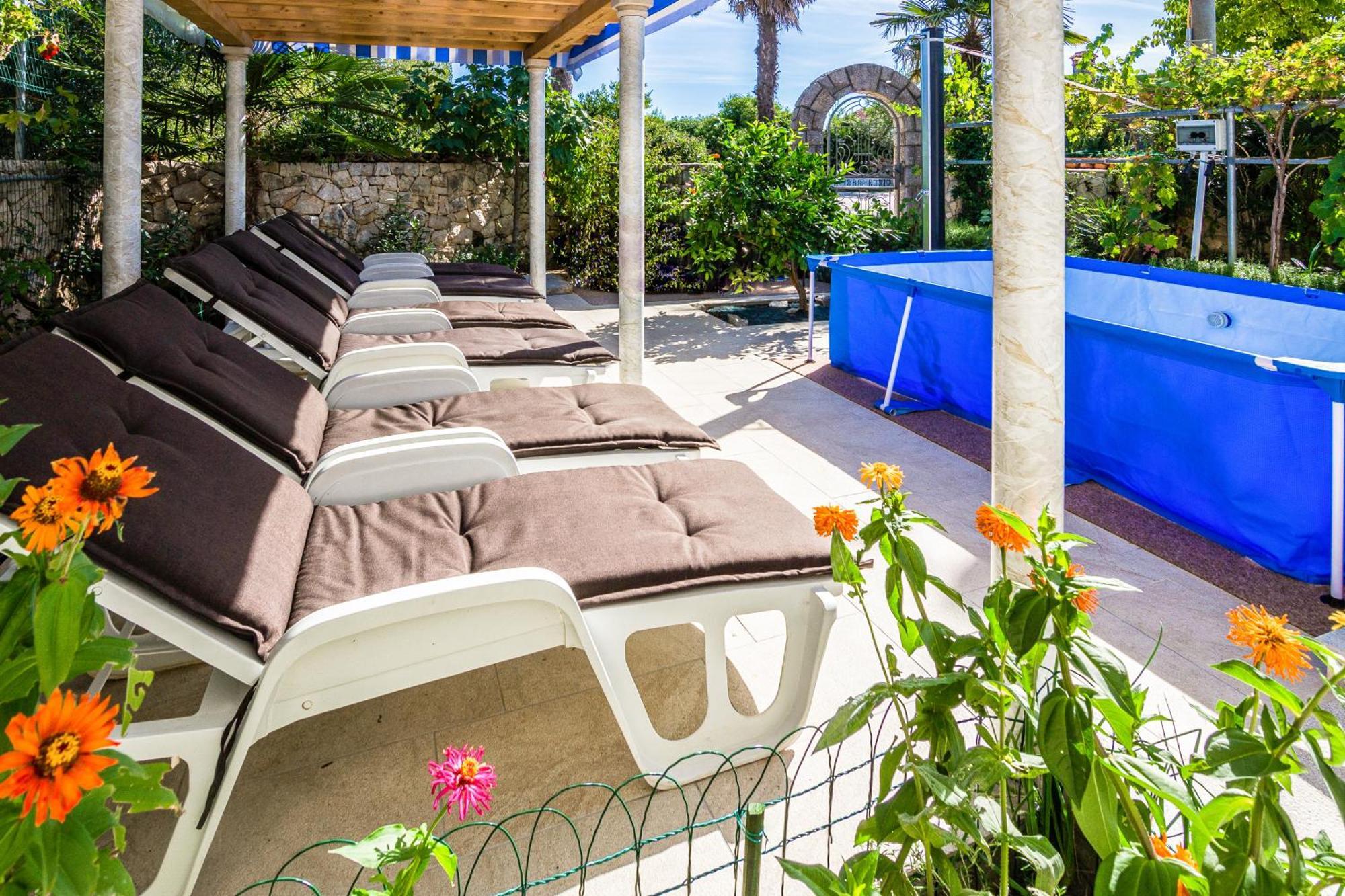 Apartment Villa Marija, Pinezici Krk Town Esterno foto